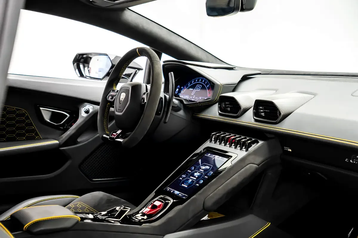 Lamborghini Huracán 5.2 AMT 4WD (640 hp) - 13