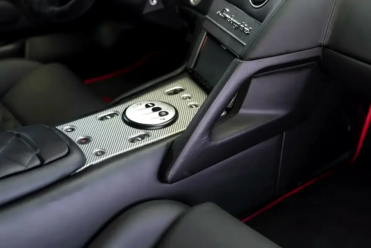 Lamborghini Murcielago 6.5 AMT 4WD (640 hp) - 10