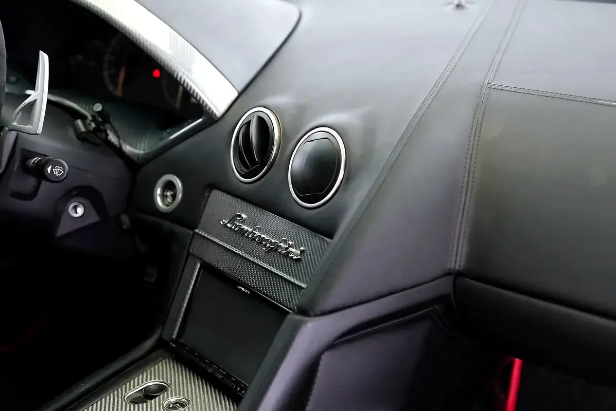 Lamborghini Murcielago 6.5 AMT 4WD (640 hp) - 12