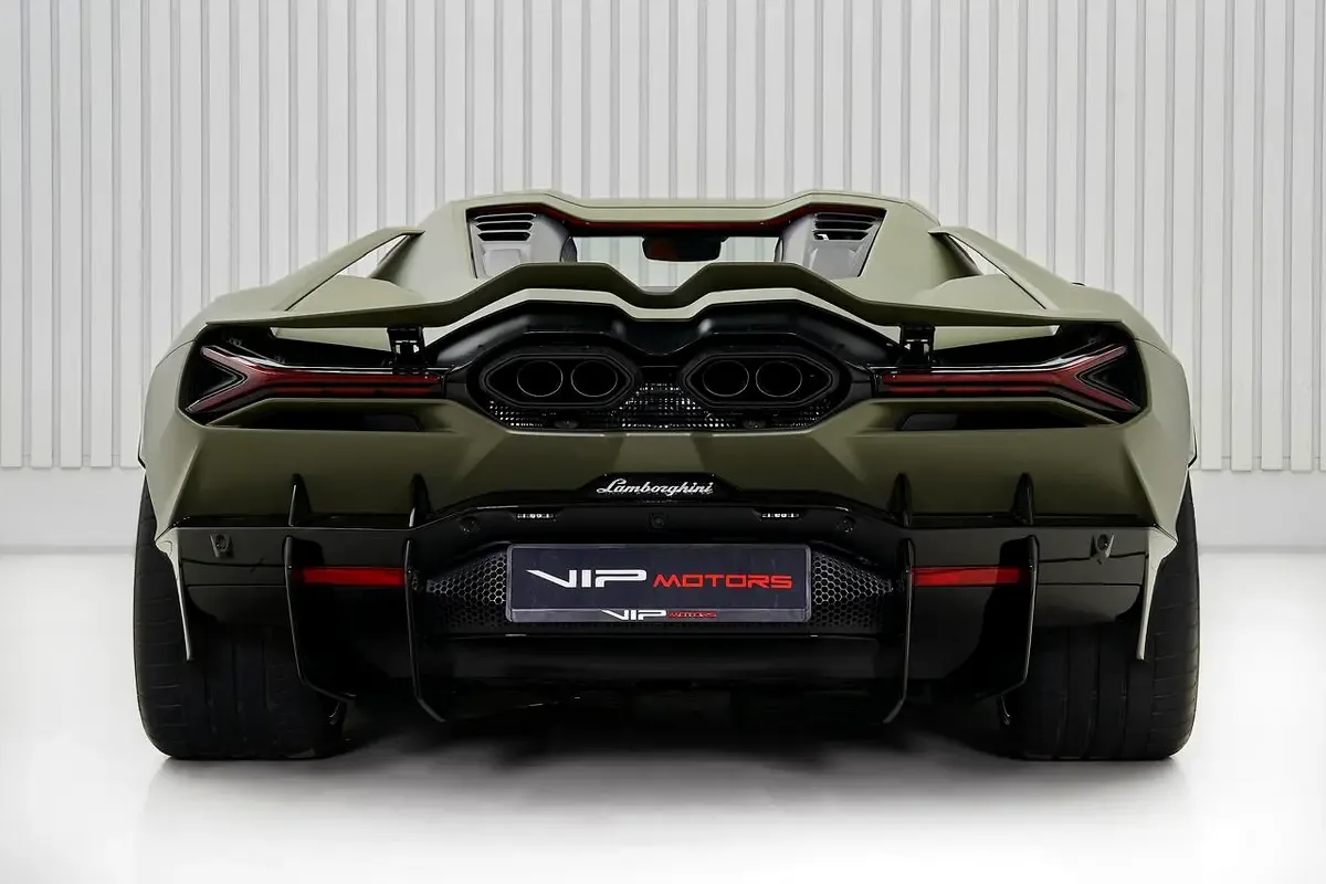 Lamborghini Revuelto 6.5 AMT 4WD (1015 حصان) - 7