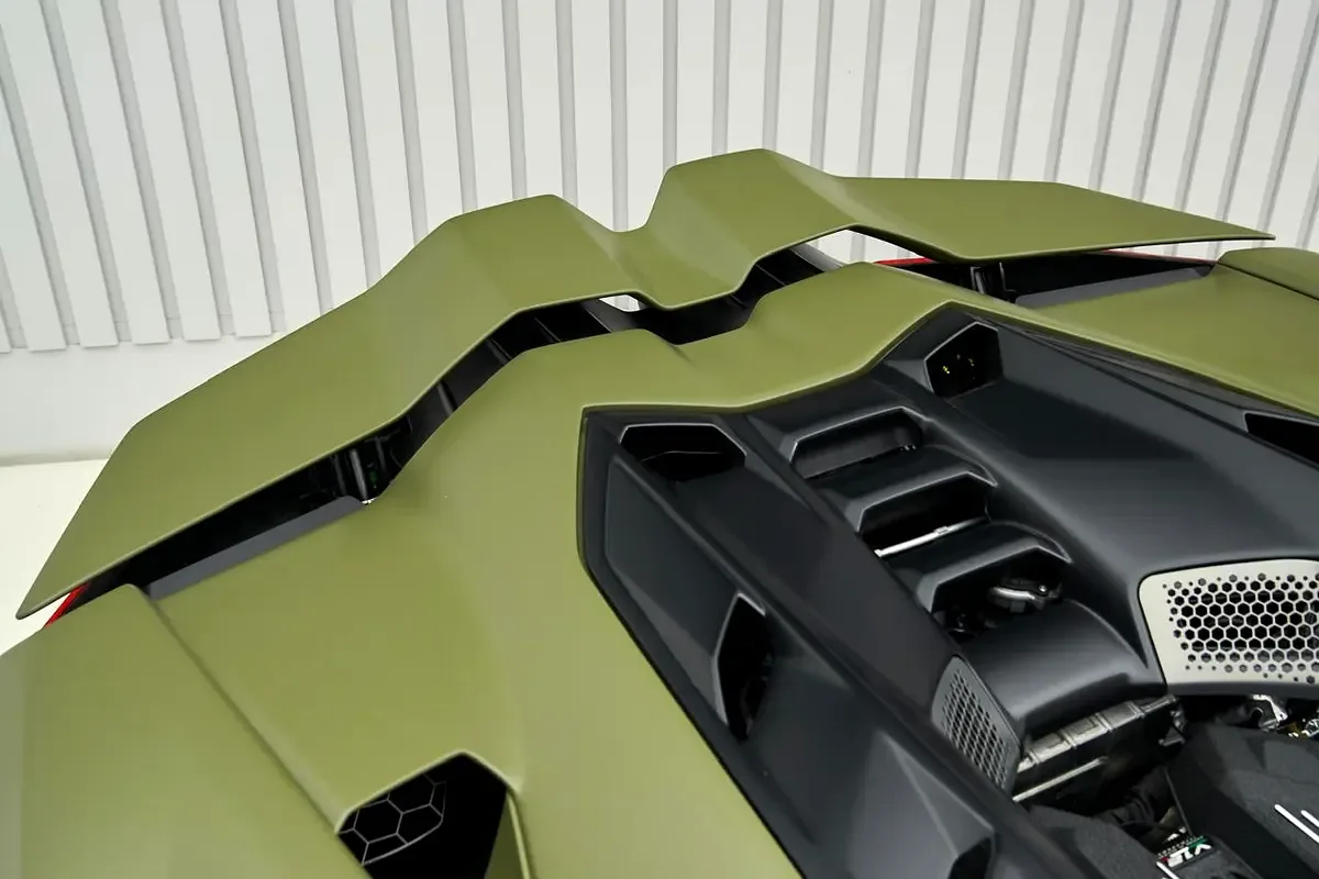 Lamborghini Revuelto 6.5 AMT 4WD (1015 حصان) - 13