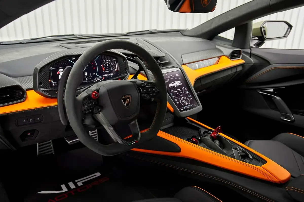 Lamborghini Revuelto 6.5 AMT 4WD (1015 حصان) - 11