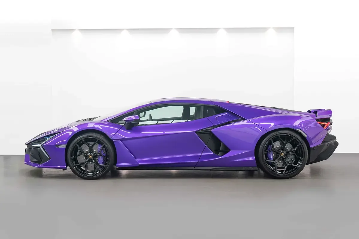 Lamborghini Revuelto 6.5 AMT 4WD (1015 hp) - 2