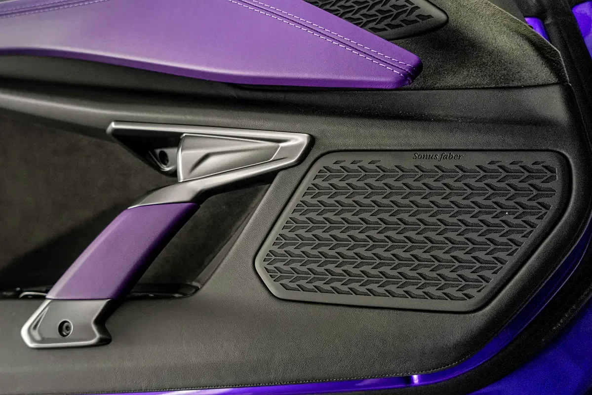 Lamborghini Revuelto 6.5 AMT 4WD (1015 hp) - 13