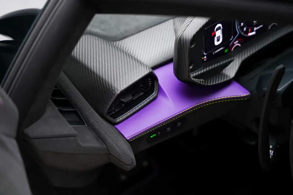 Lamborghini Revuelto 6.5 AMT 4WD (1015 حصان) - 7