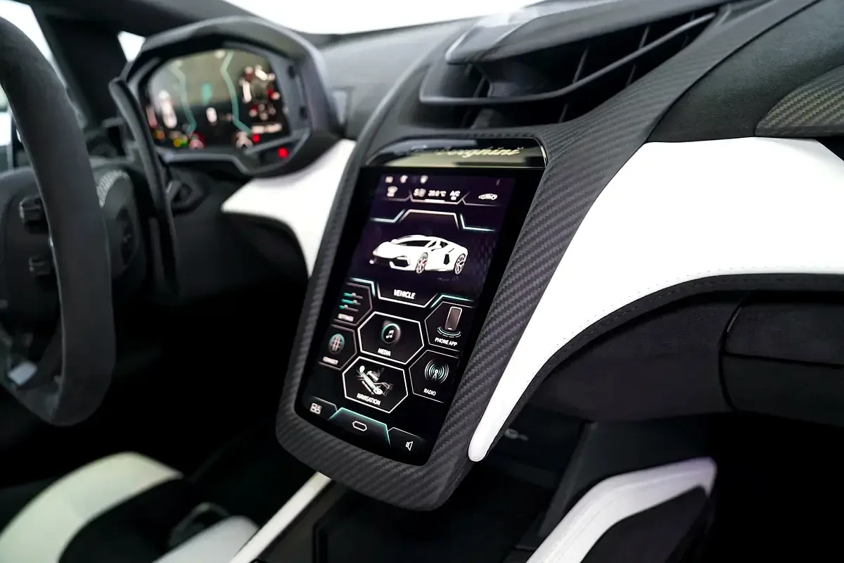 Lamborghini Revuelto 6.5 AMT 4WD (1015 hp) - 19