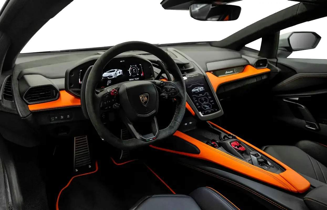 Lamborghini Revuelto 6.5 AMT 4WD (1015 hp) - 10