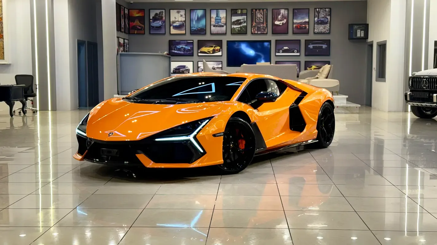 Lamborghini Revuelto 6.5 AMT 4WD (1015 حصان)