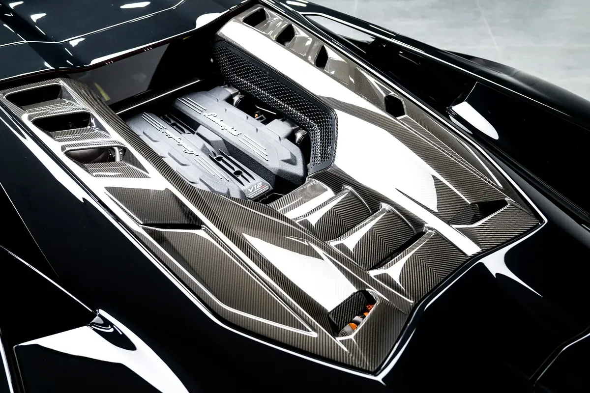 Lamborghini Revuelto 6.5 AMT 4WD (1015 hp) - 7