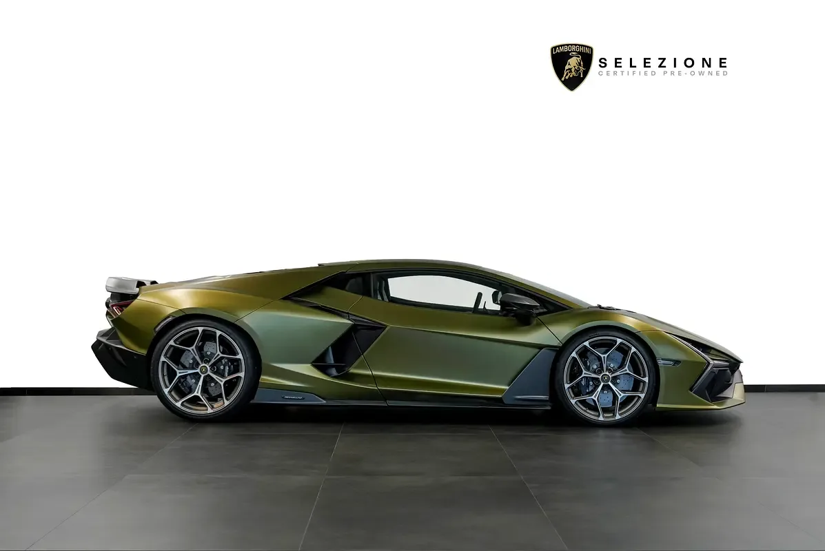 Lamborghini Revuelto 6.5 AMT 4WD (1015 حصان) - 3