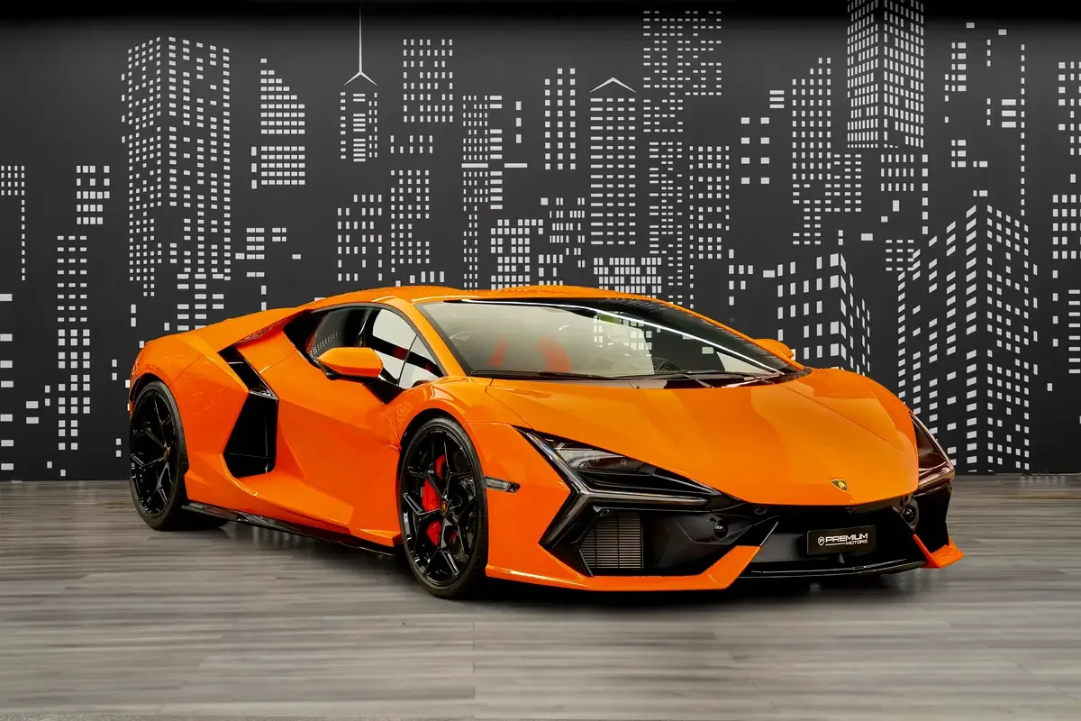 Lamborghini Revuelto 6.5 AMT 4WD (1015 hp) - 2