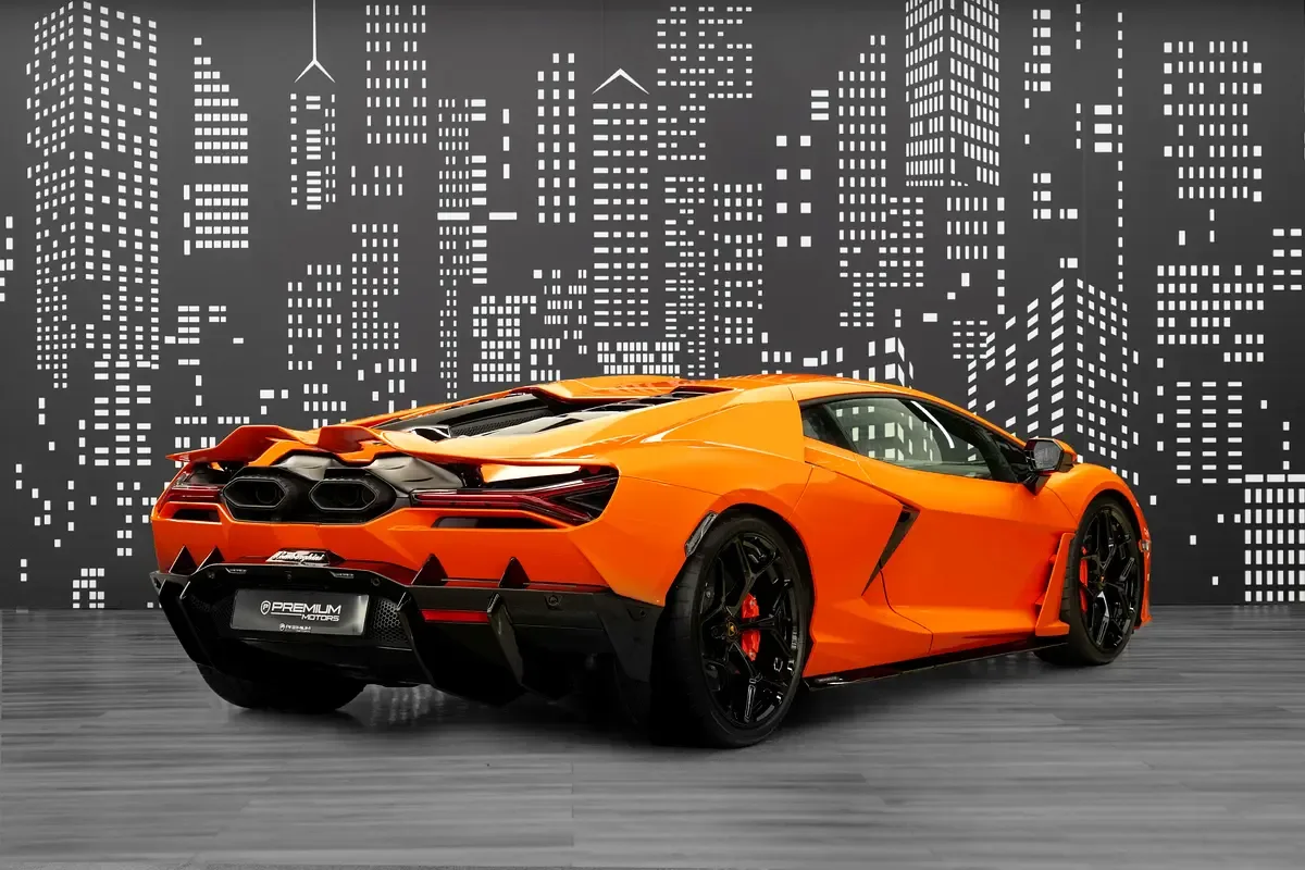 Lamborghini Revuelto 6.5 AMT 4WD (1015 hp) - 5