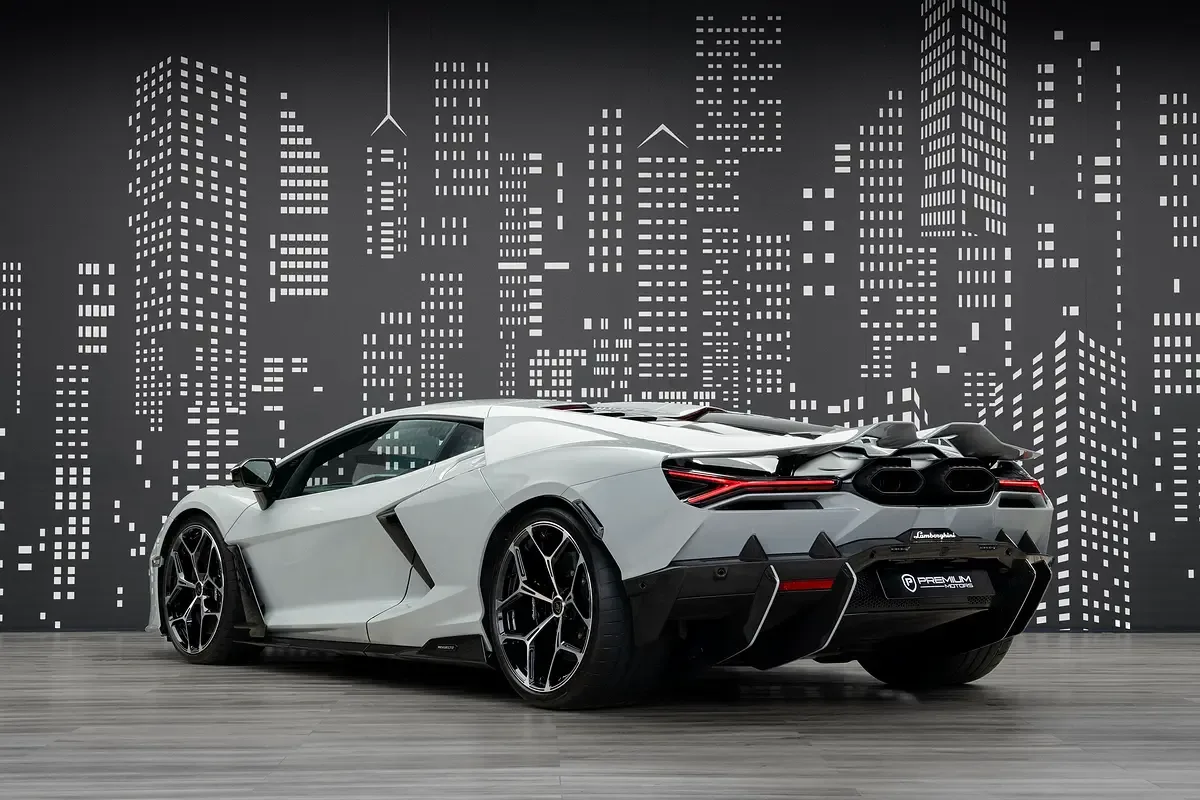 Lamborghini Revuelto 6.5 AMT 4WD (1015 حصان) - 5