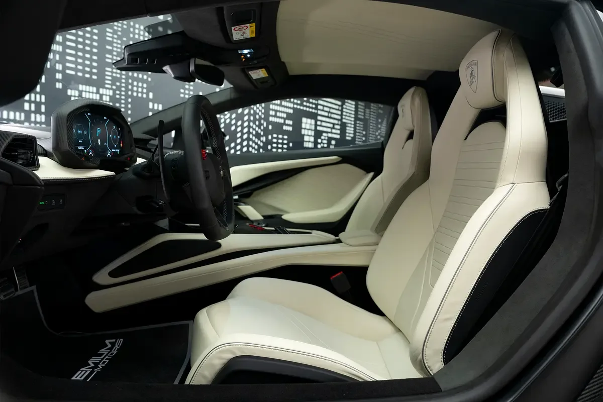 Lamborghini Revuelto 6.5 AMT 4WD (1015 حصان) - 11