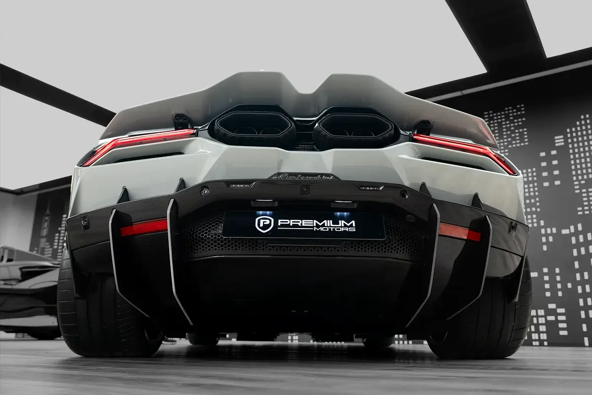 Lamborghini Revuelto 6.5 AMT 4WD (1015 حصان) - 19
