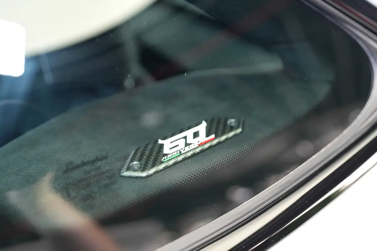 Lamborghini Urus 4.0 AT 4WD (666 حصان) - 11
