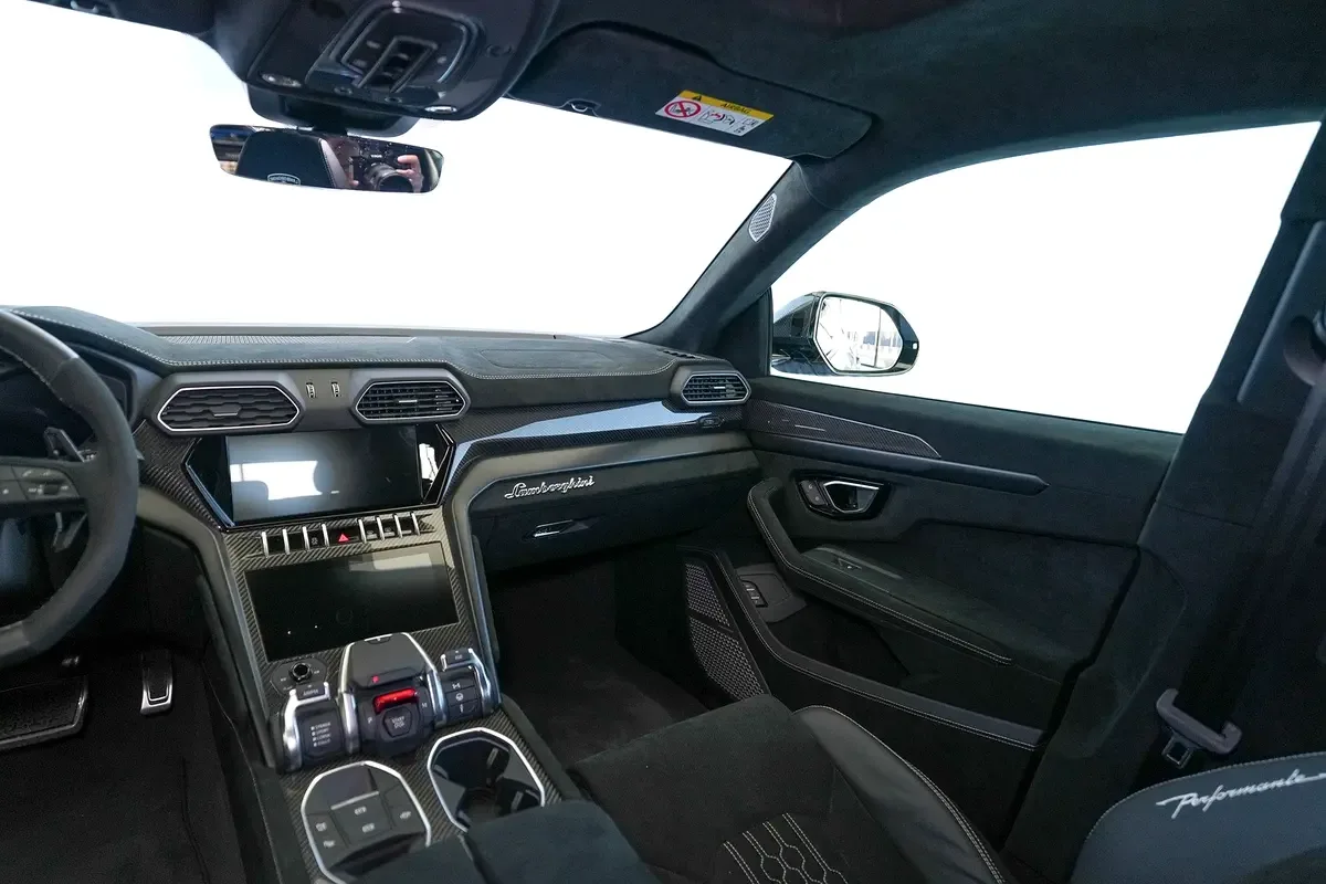 Lamborghini Urus 4.0 AT 4WD (666 حصان) - 13