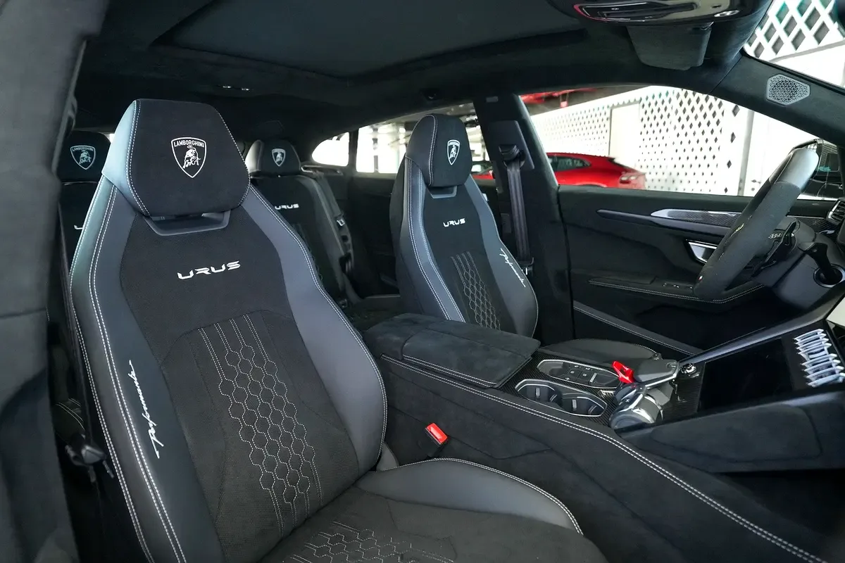 Lamborghini Urus 4.0 AT 4WD (666 حصان) - 16