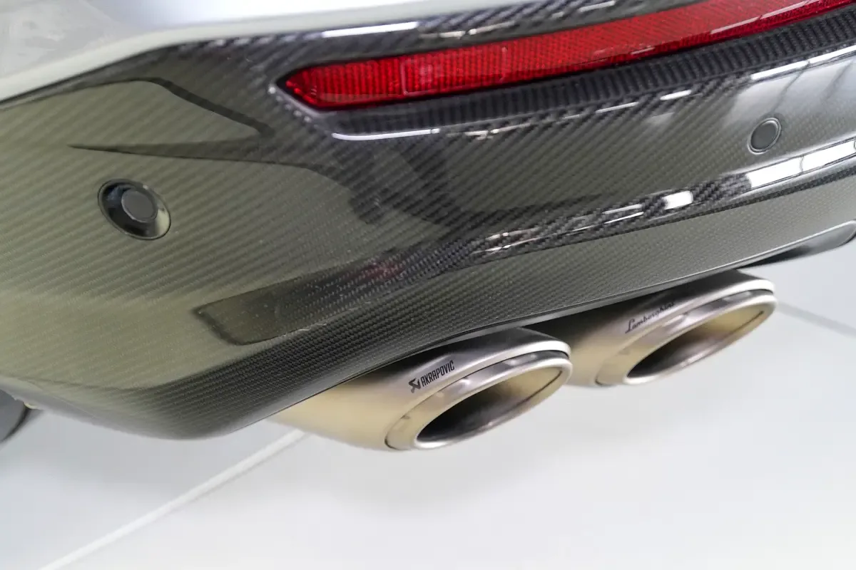 Lamborghini Urus 4.0 AT 4WD (666 حصان) - 17