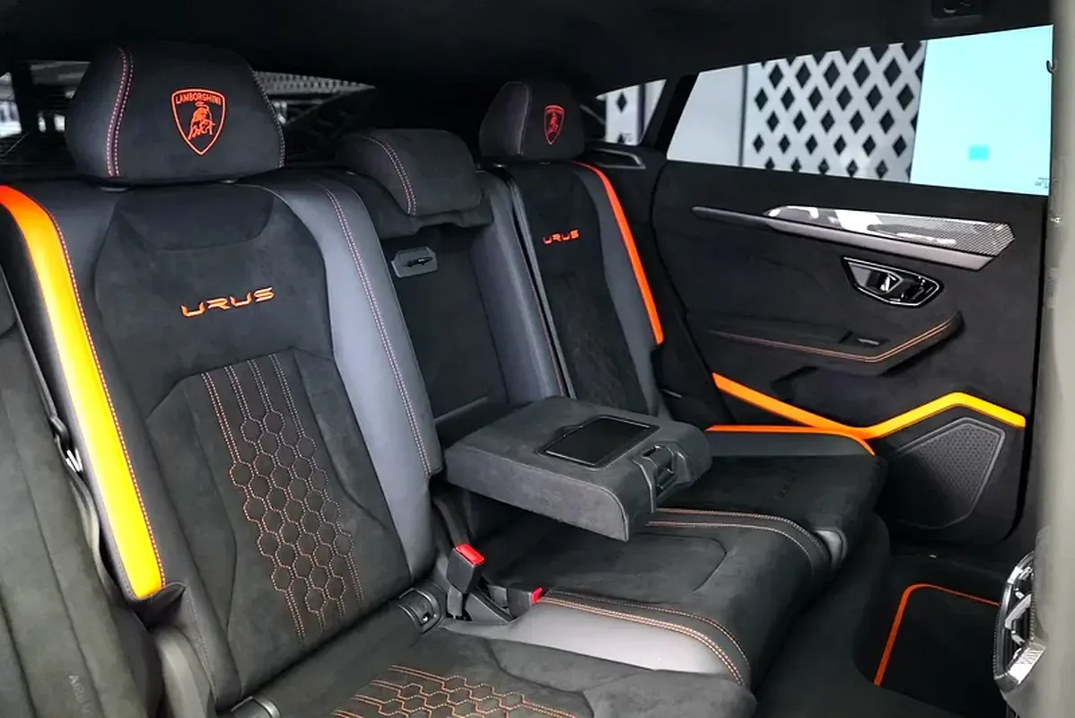 Lamborghini Urus 4.0 AT 4WD (666 hp) - 14