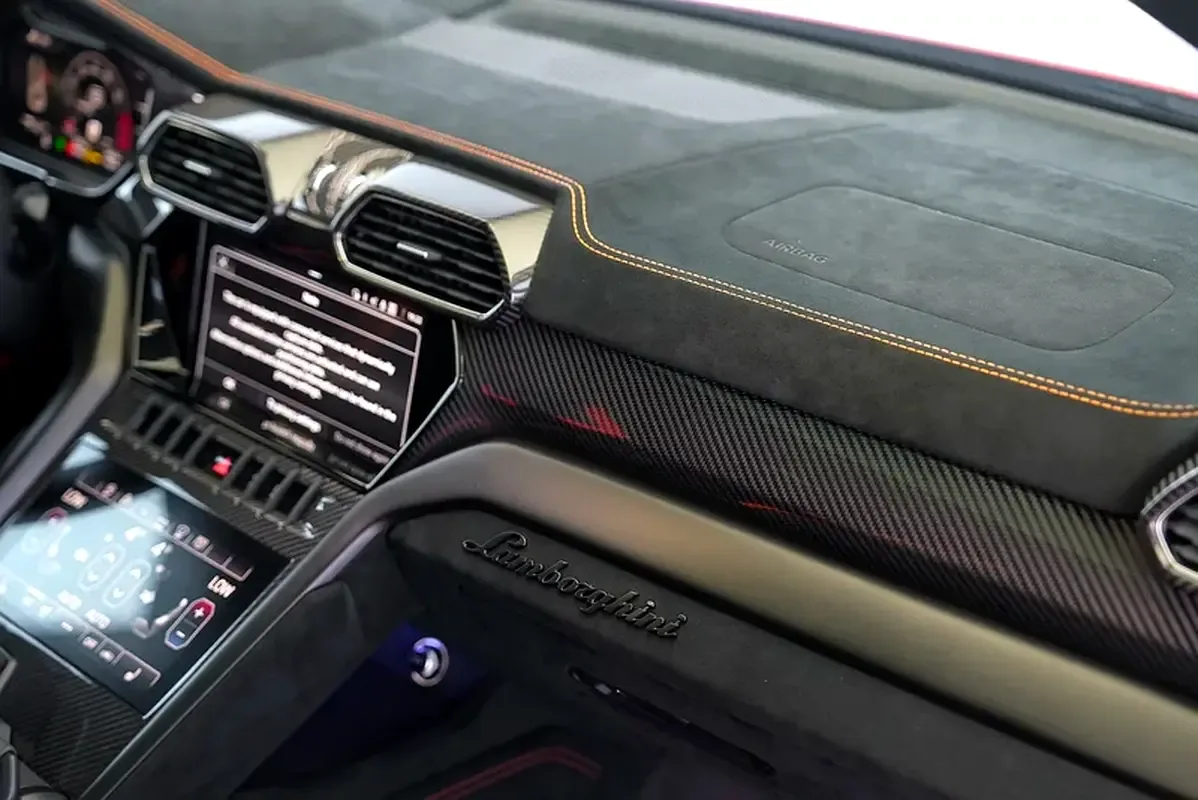 Lamborghini Urus 4.0 AT 4WD (666 hp) - 16
