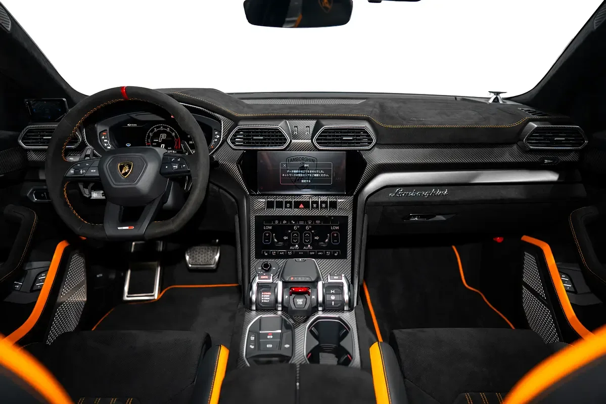 Lamborghini Urus 4.0 AT 4WD (666 حصان) - 10