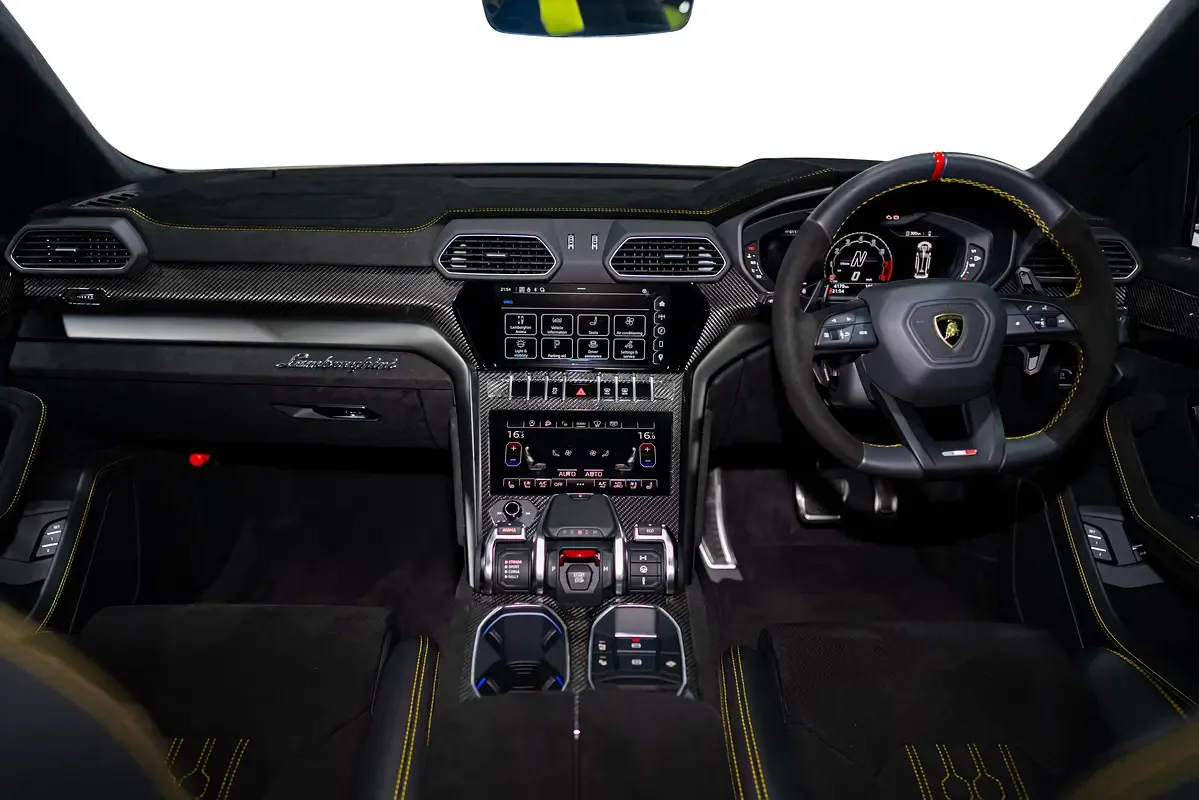 Lamborghini Urus 4.0 AT 4WD (666 حصان) - 12