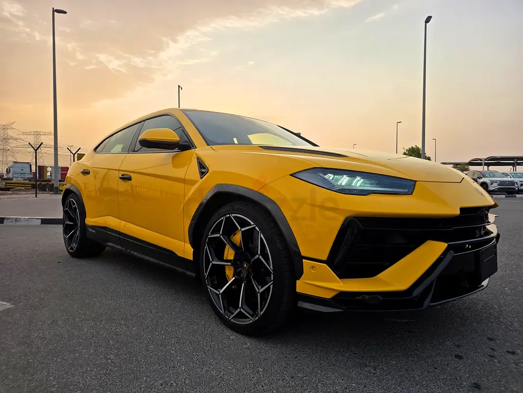 Lamborghini Urus 4.0 AT 4WD (666 hp)