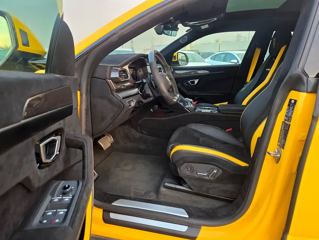 Lamborghini Urus 4.0 AT 4WD (666 حصان) - 8