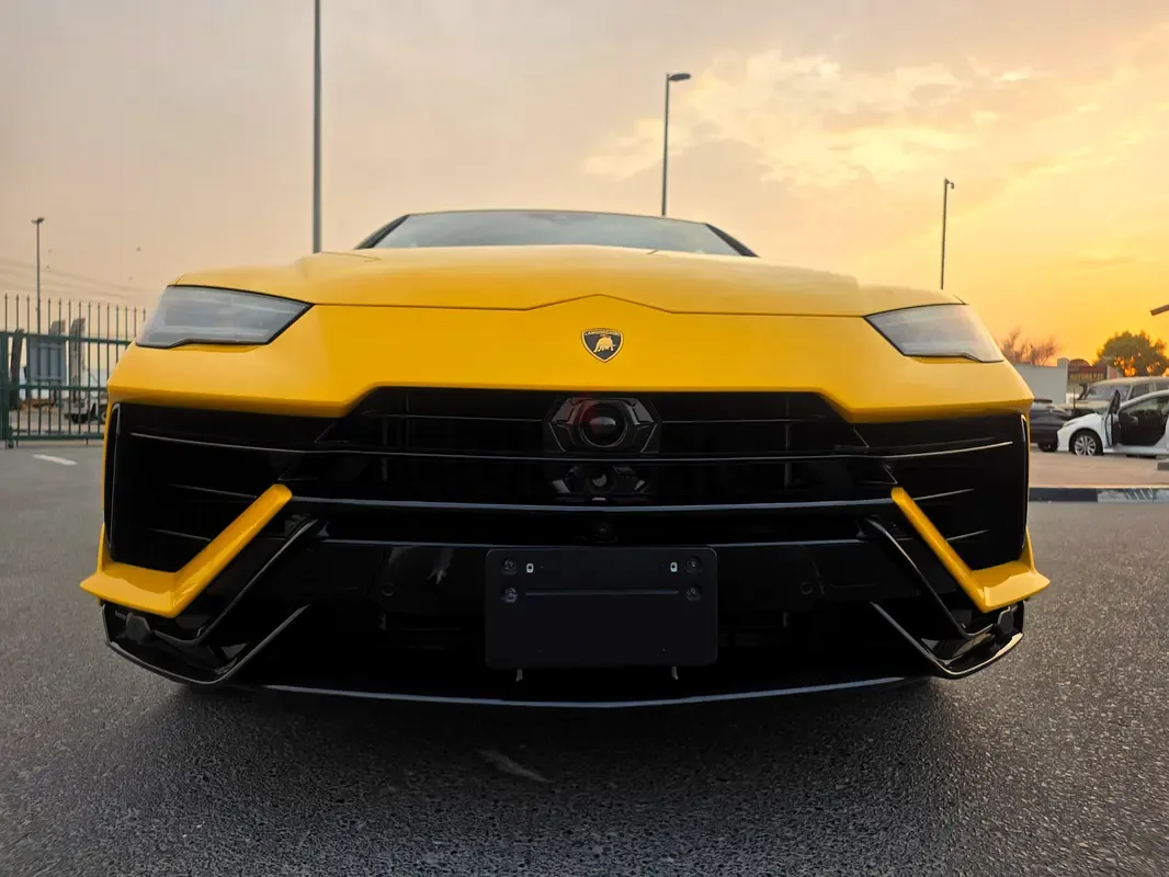 Lamborghini Urus 4.0 AT 4WD (666 حصان) - 16