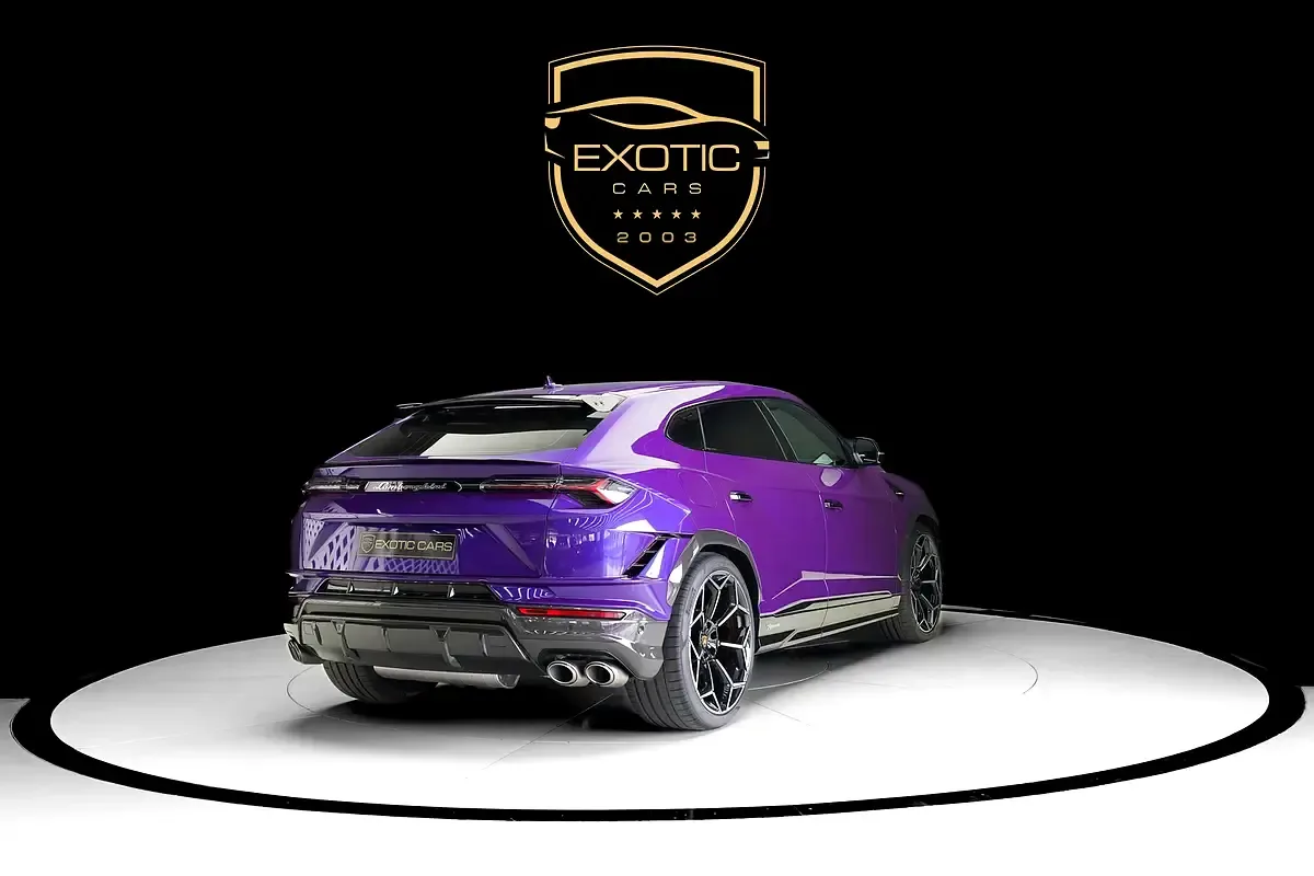 Lamborghini Urus 4.0 AT 4WD (666 حصان) - 3
