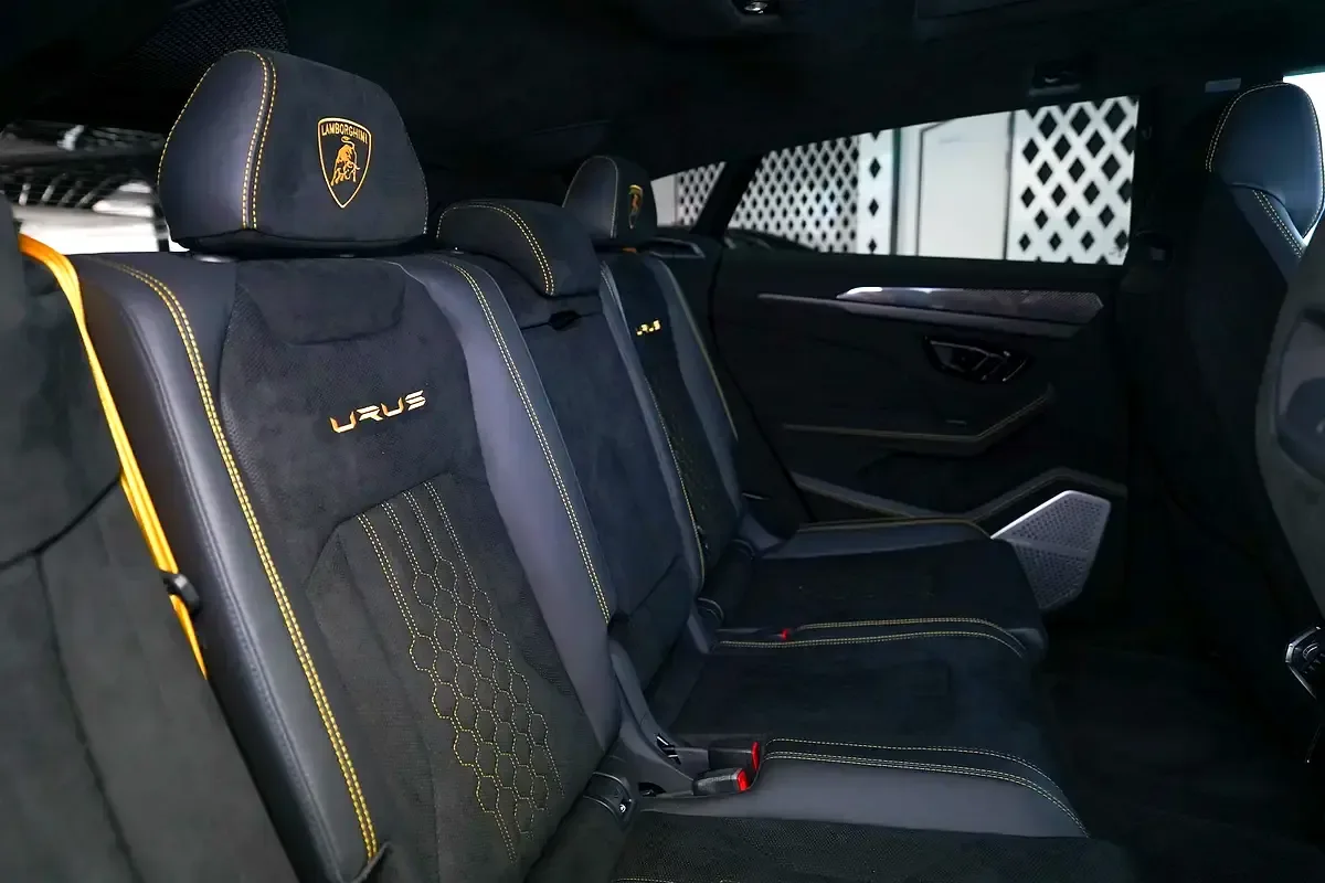 Lamborghini Urus 4.0 AT 4WD (666 حصان) - 14