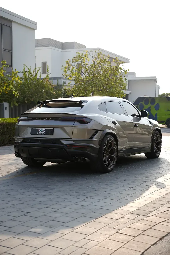 Lamborghini Urus 4.0 AT 4WD (666 hp) - 13