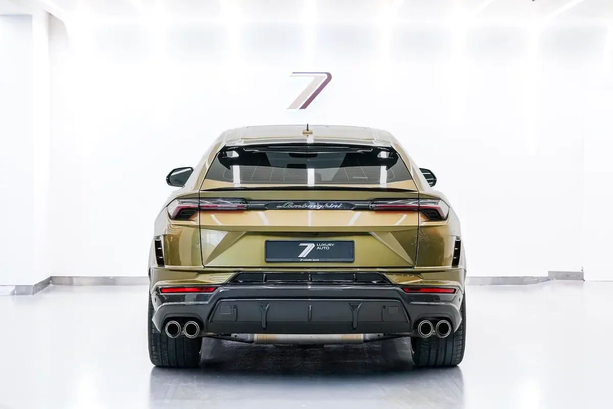 Lamborghini Urus 4.0 AT 4WD (666 hp) - 6