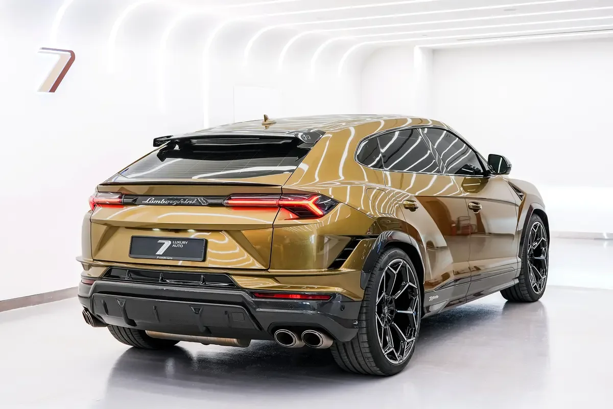 Lamborghini Urus 4.0 AT 4WD (666 hp) - 4