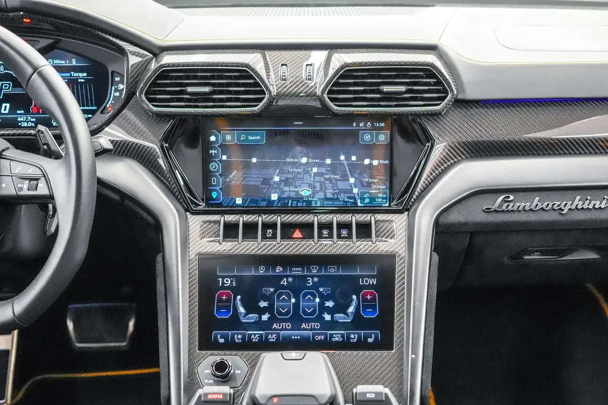 Lamborghini Urus 4.0 AT 4WD (666 hp) - 12