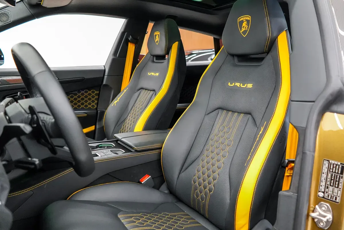Lamborghini Urus 4.0 AT 4WD (666 hp) - 14
