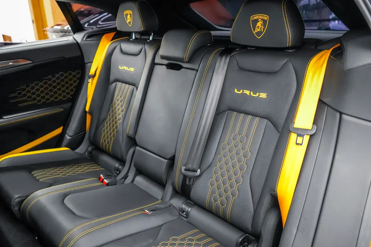 Lamborghini Urus 4.0 AT 4WD (666 hp) - 17