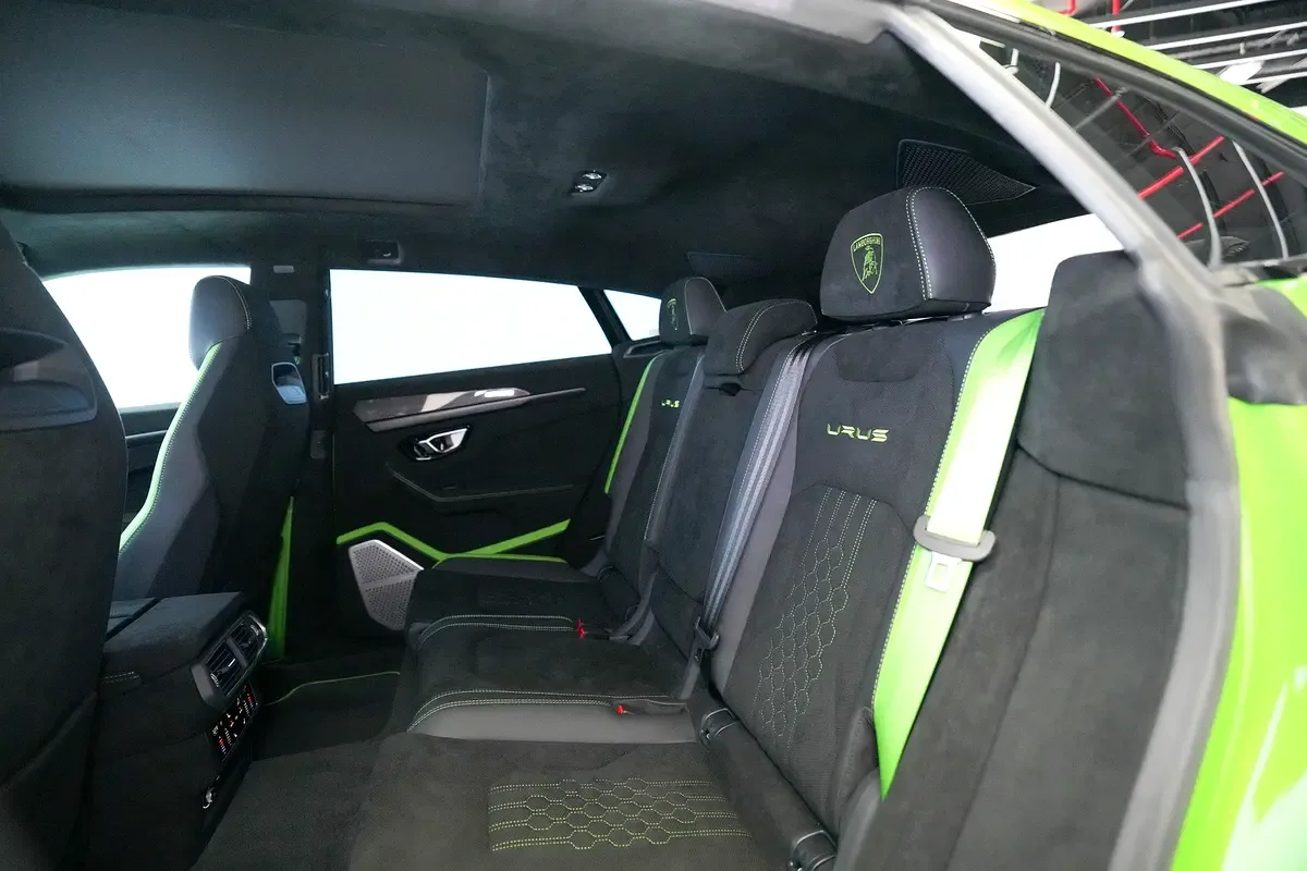 Lamborghini Urus 4.0 AT 4WD (666 حصان) - 16