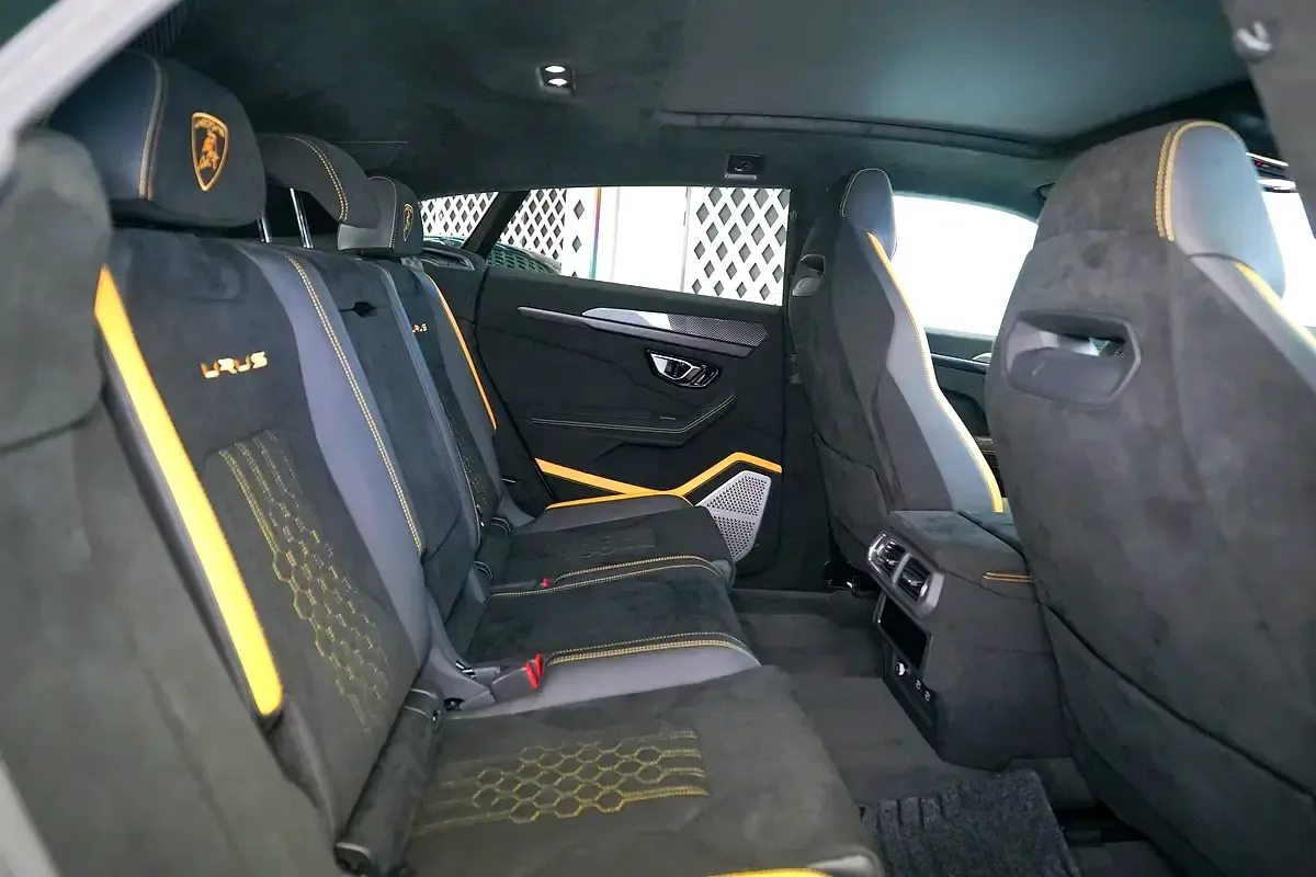 Lamborghini Urus 4.0 AT 4WD (666 حصان) - 11