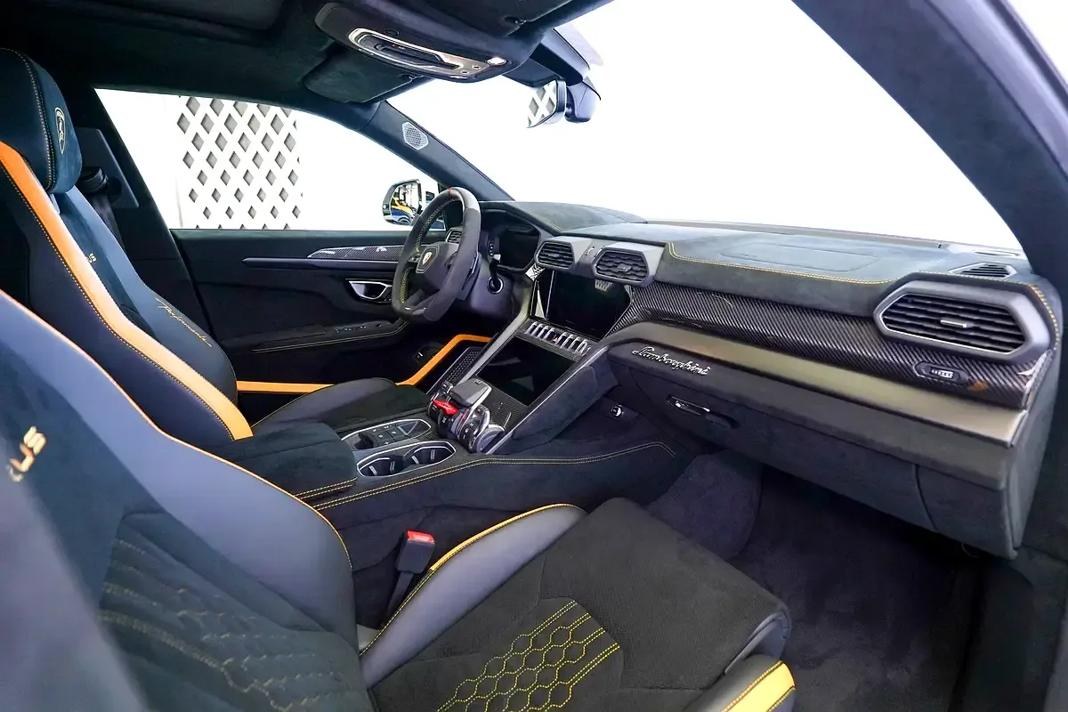 Lamborghini Urus 4.0 AT 4WD (666 حصان) - 12