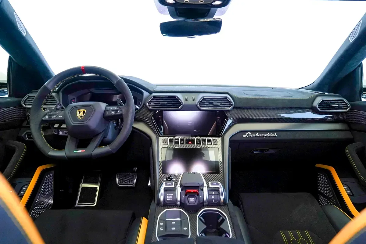 Lamborghini Urus 4.0 AT 4WD (666 حصان) - 10
