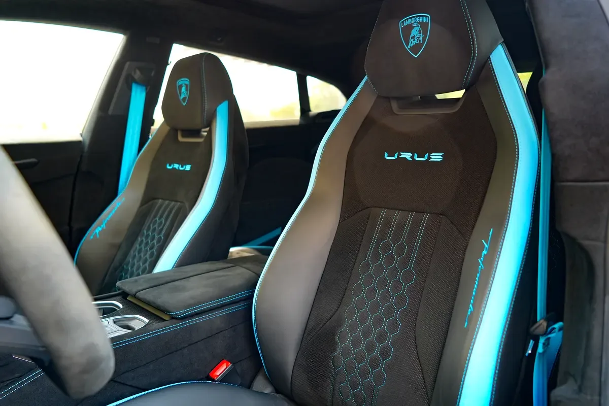 Lamborghini Urus 4.0 AT 4WD (666 حصان) - 10