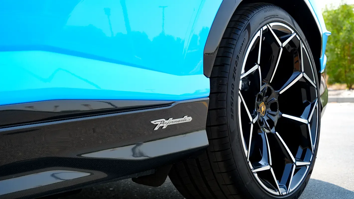 Lamborghini Urus 4.0 AT 4WD (666 حصان) - 8