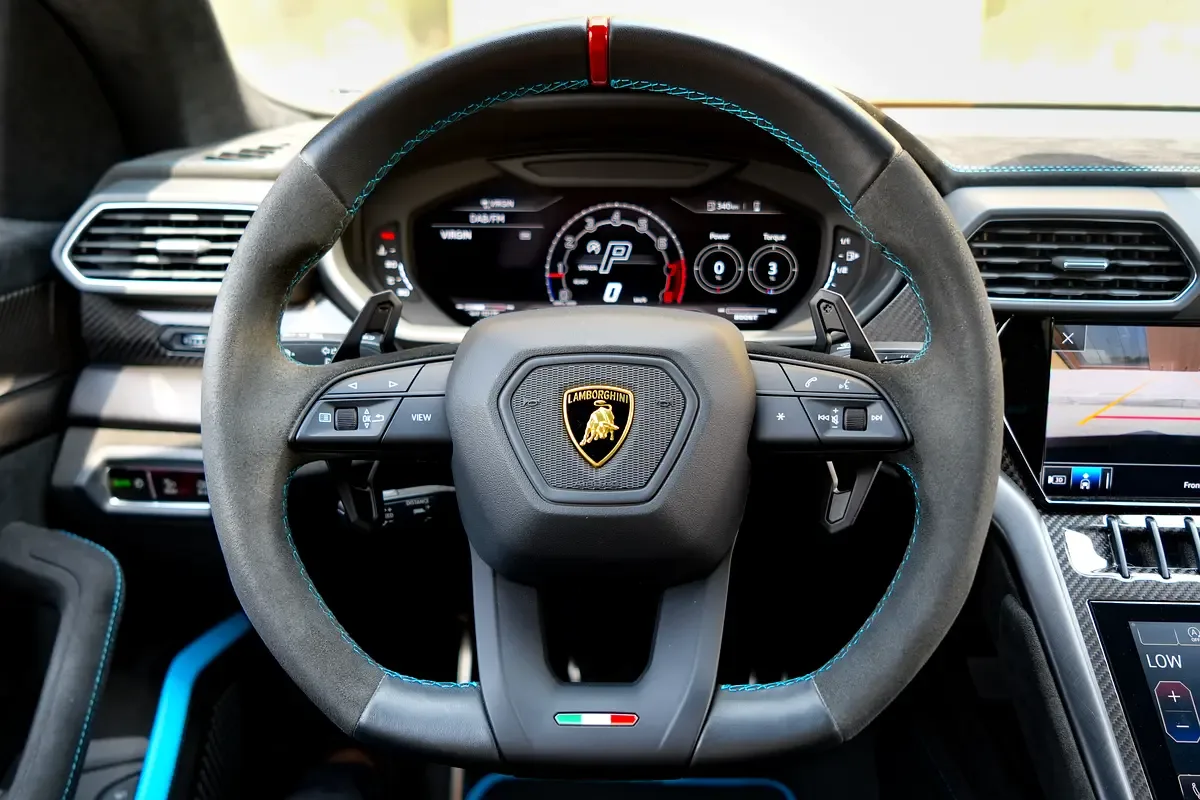 Lamborghini Urus 4.0 AT 4WD (666 حصان) - 12