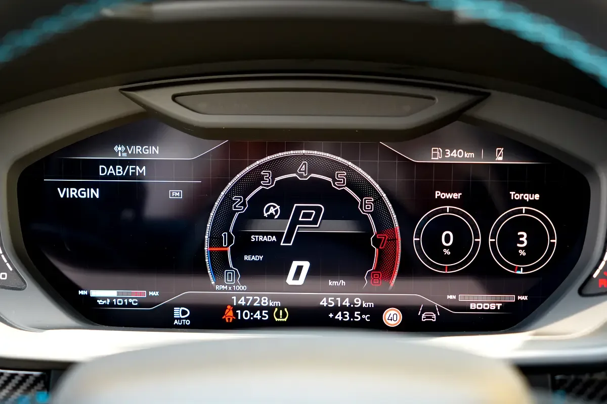 Lamborghini Urus 4.0 AT 4WD (666 حصان) - 13