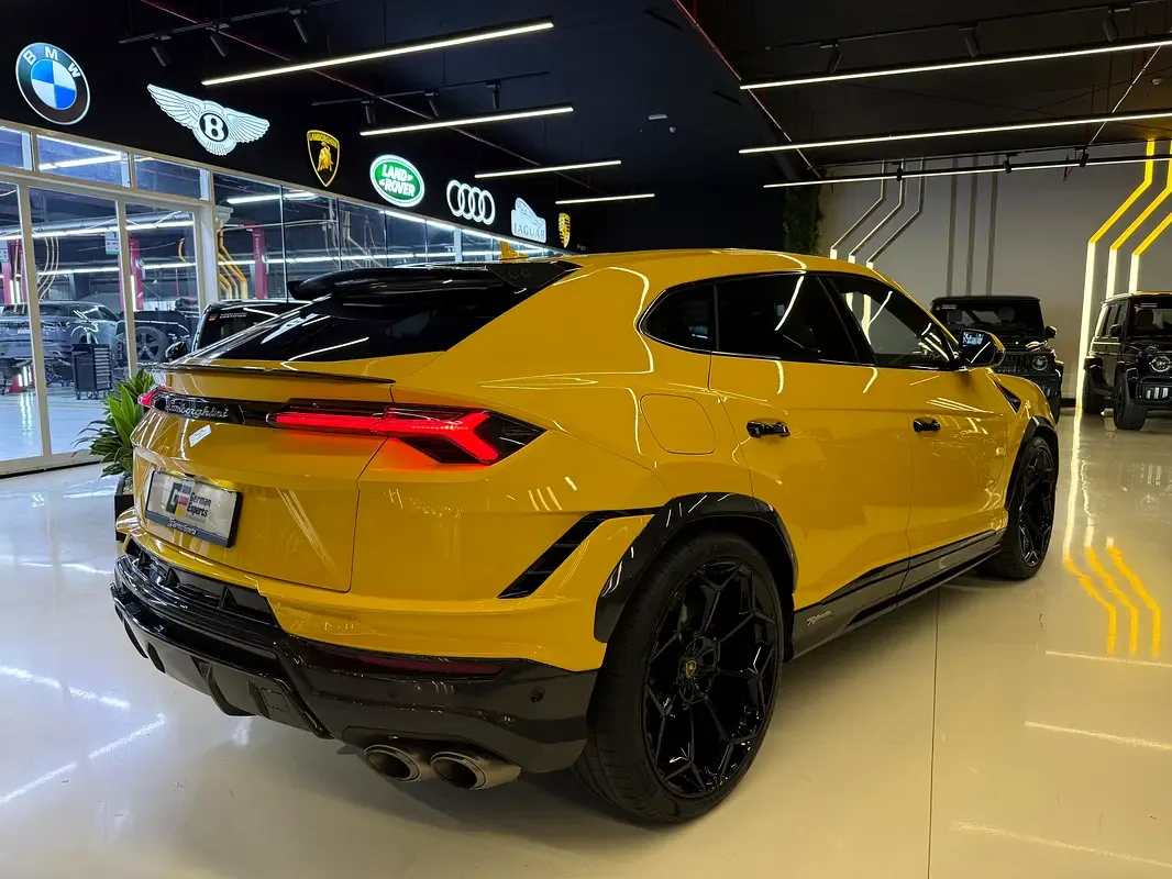 Lamborghini Urus 4.0 AT 4WD (666 hp) - 6