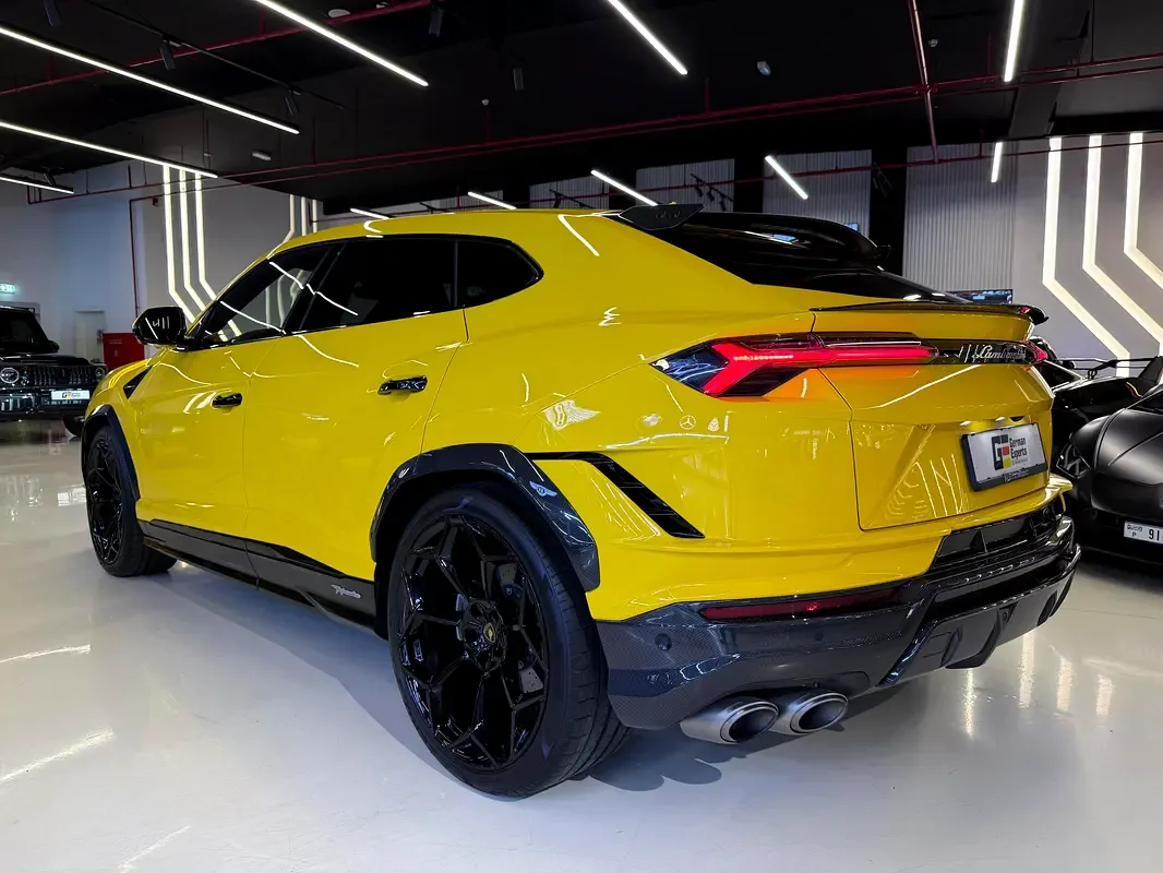 Lamborghini Urus 4.0 AT 4WD (666 hp) - 10