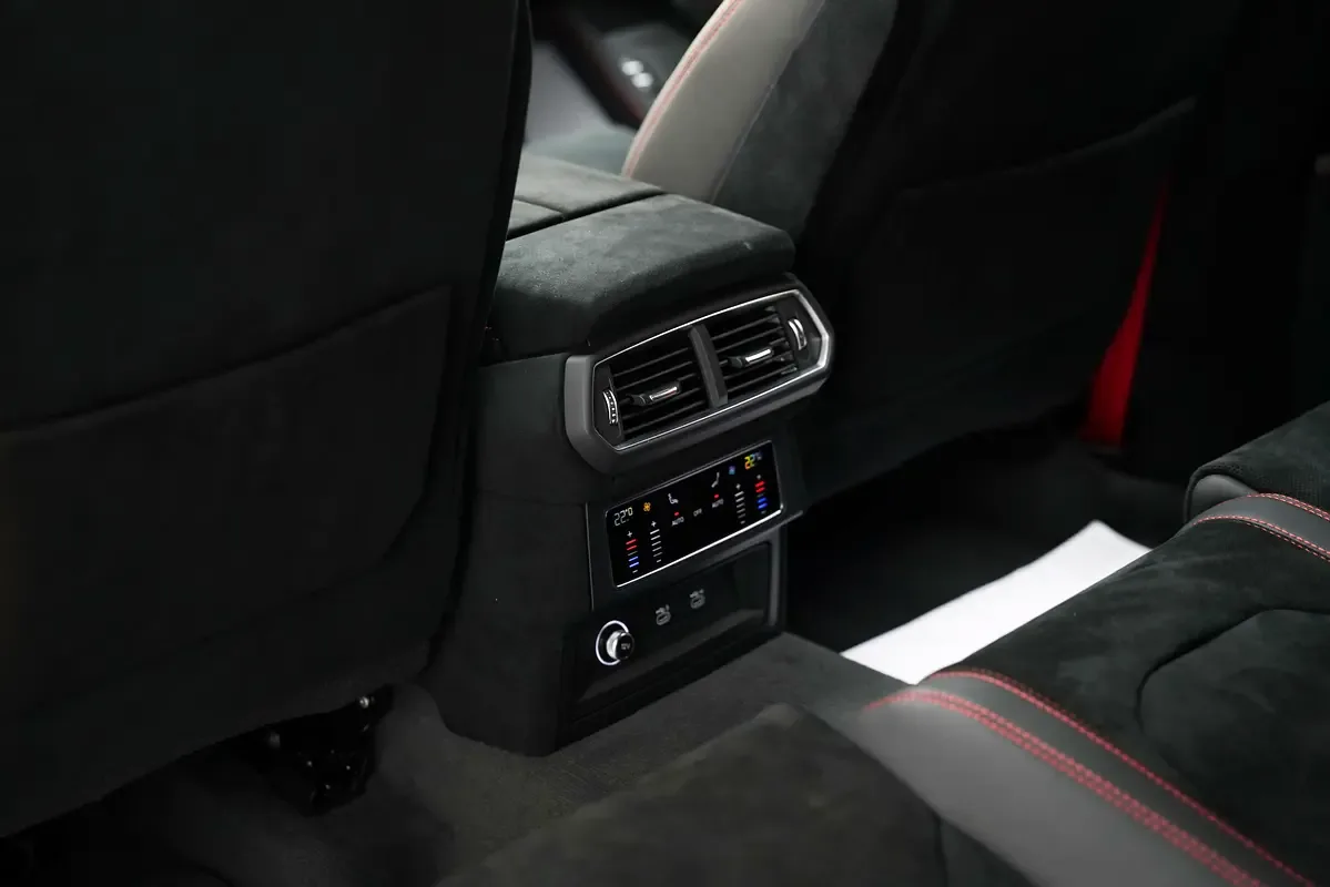 Lamborghini Urus 4.0 AT 4WD (666 حصان) - 11