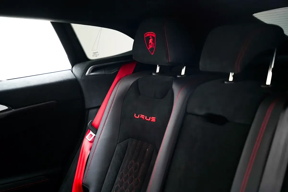 Lamborghini Urus 4.0 AT 4WD (666 حصان) - 12